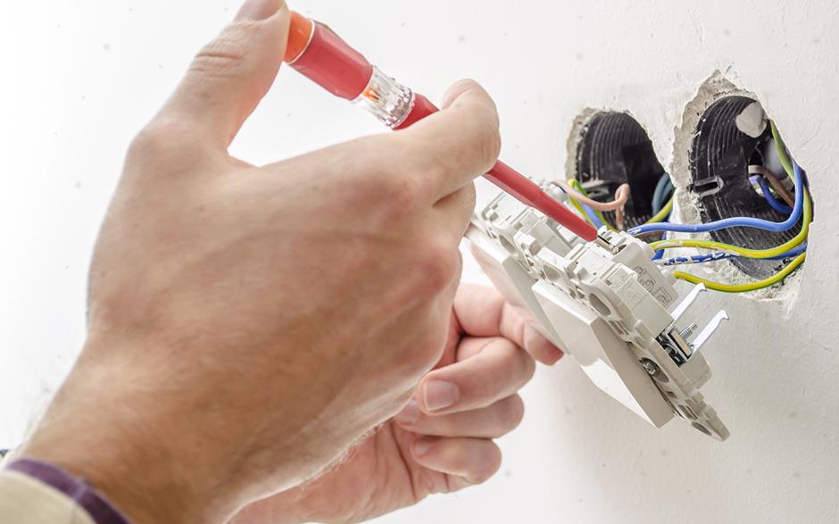je recherche un électricien Chelles